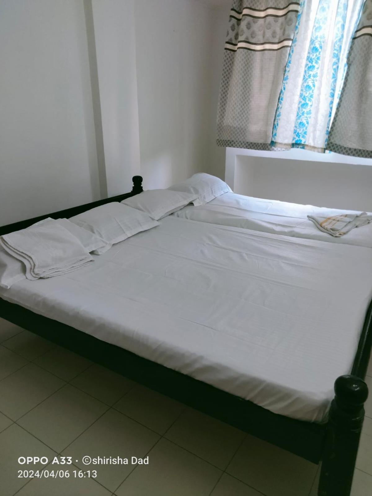 Vasavi Nivas Hotel Tirupati Ngoại thất bức ảnh
